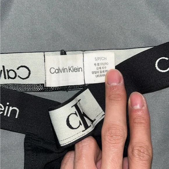 Calvin Klein Men's Black Briefs Trio - Picture 2 of 2